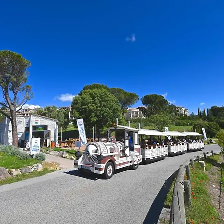 Holiday home Cap Esterel - Le Hameau - Mini 35 By Interhome