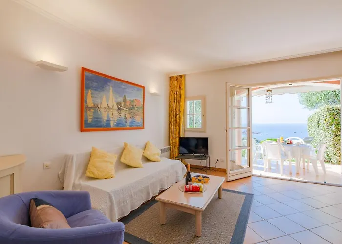 Cap Esterel - Le Hameau - Mini 35 By Interhome