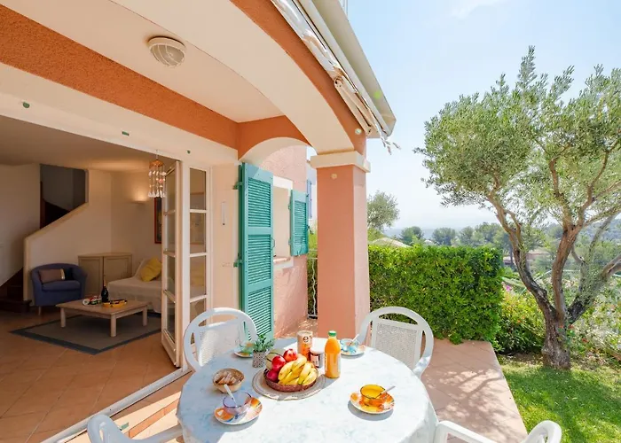 Ferienhaus Cap Esterel - Le Hameau - Mini 35 By Interhome *