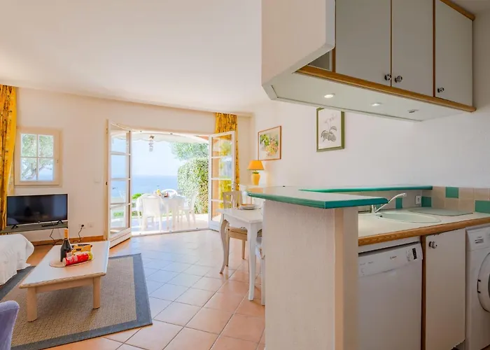 度假居 Cap Esterel - Le Hameau - Mini 35 By Interhome *