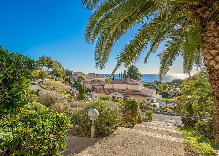 Cap Esterel - Le Hameau - Mini 35 By Interhome 度假居 Saint-Raphaël