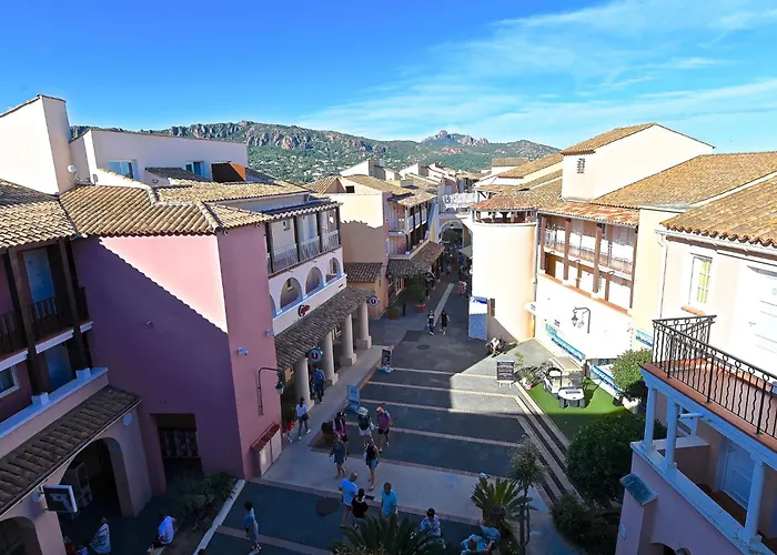 度假居 Cap Esterel - Le Hameau - Mini 35 By Interhome *