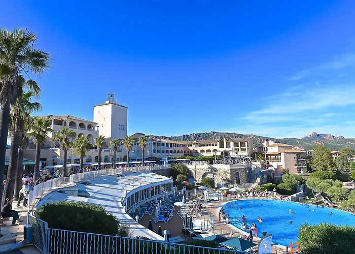 Cap Esterel - Le Hameau - Mini 35 By Interhome *