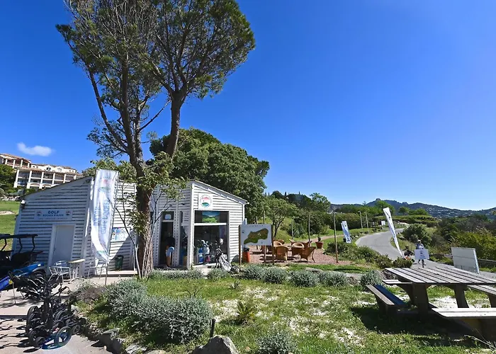 Cap Esterel - Le Hameau - Mini 35 By Interhome 度假居 *